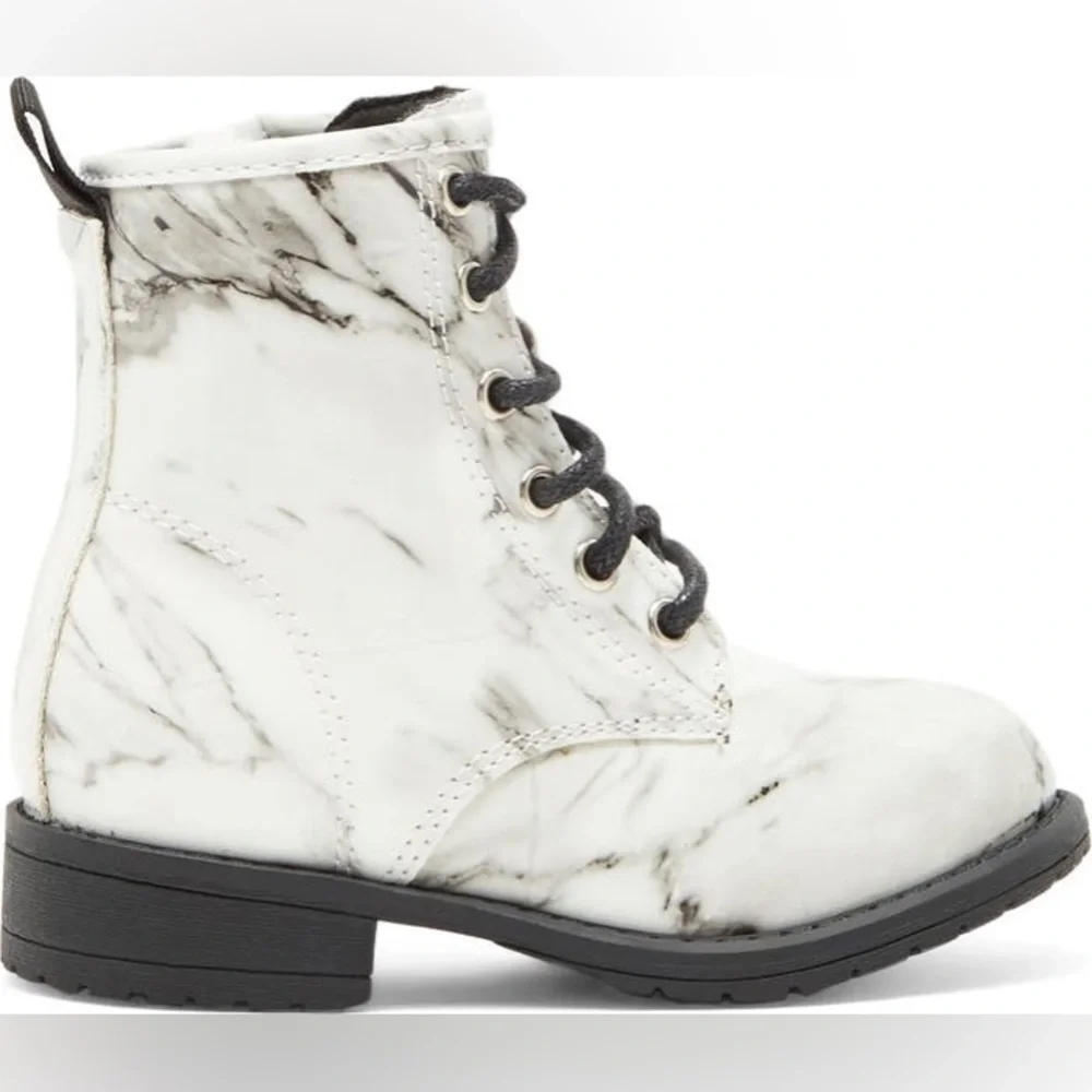 MIA | Kids' Lil Tatunya Marbled Combat Boots |‎ NEW!!!🖤☑️